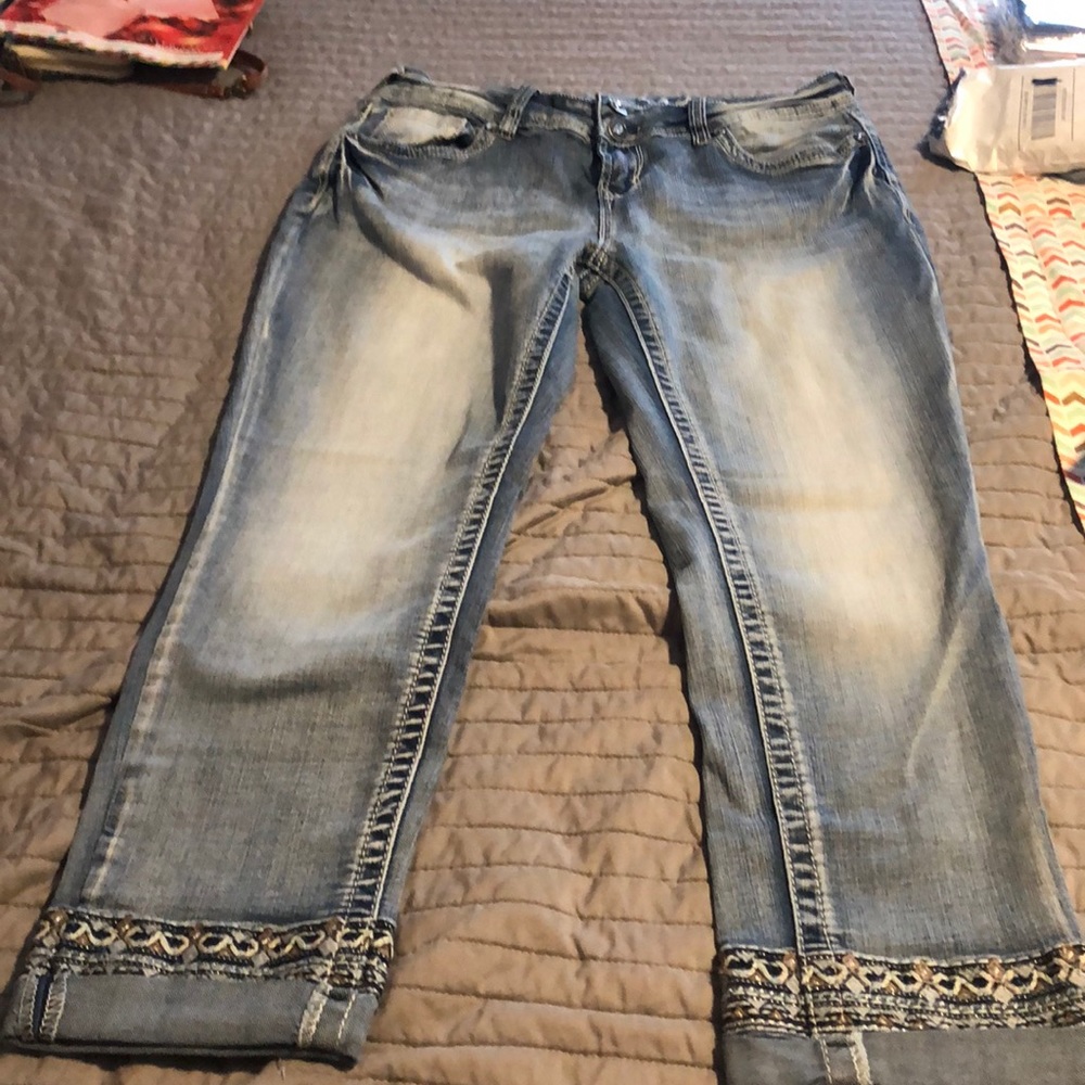 Wallflower jeans